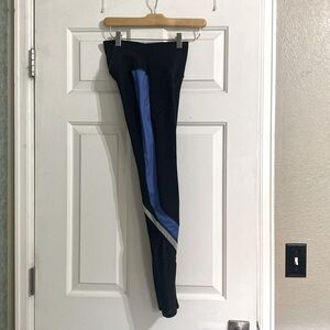 Alo Leggings with Color Block Accents XS